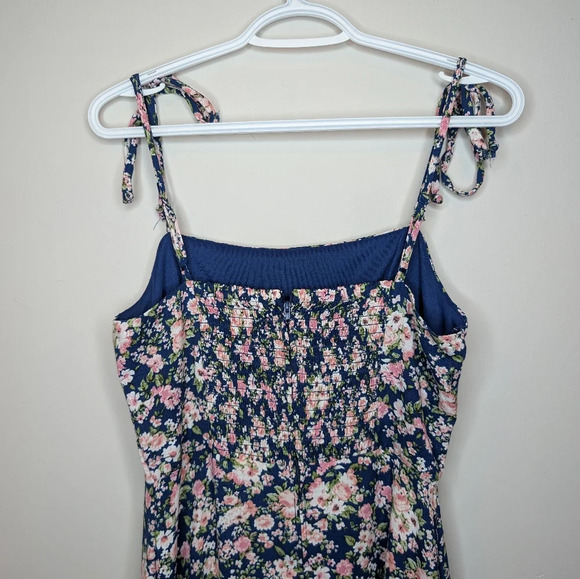 Emerald Sundae Blue Floral Print Thin Strap Sleeveless Ruffle Front Women Medium - Picture 10 of 13